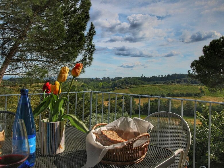 Agroturismo Cypresses, Olive Trees, Panoramic Views, Near Siena
