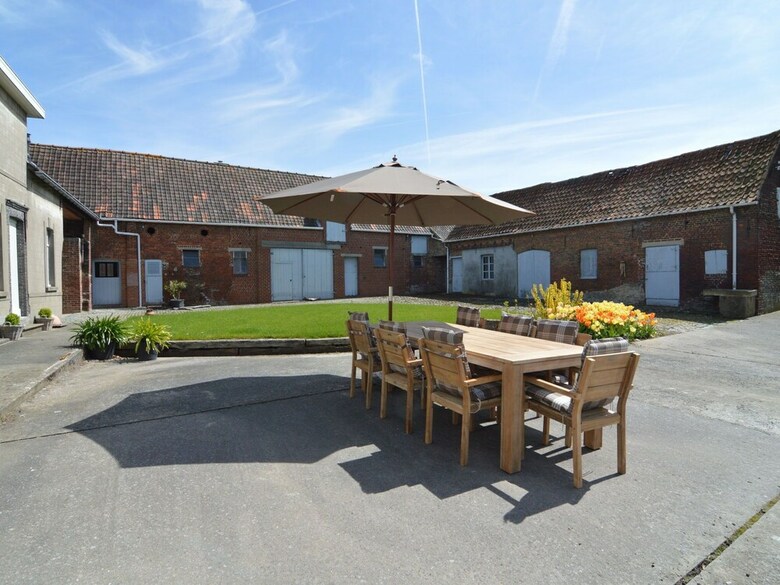 Traditional Holiday Home In Zwalm With Garden