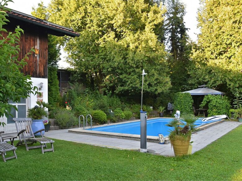 Apartment In Regen With Terrace, Garden, Bbq, Pool, Hammock