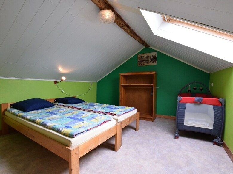 Quaint Cottage In Petite Langlire With Jacuzzi