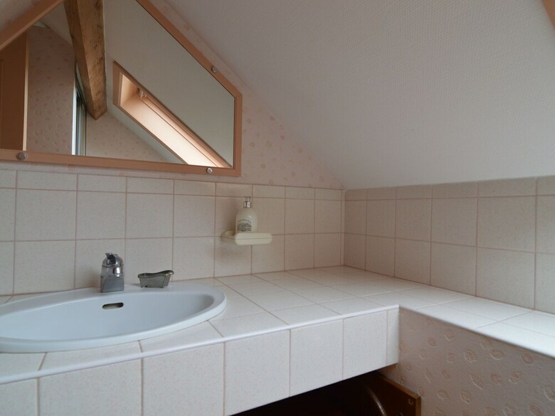 Cozy Holiday Home In Hondschoote With Terrace