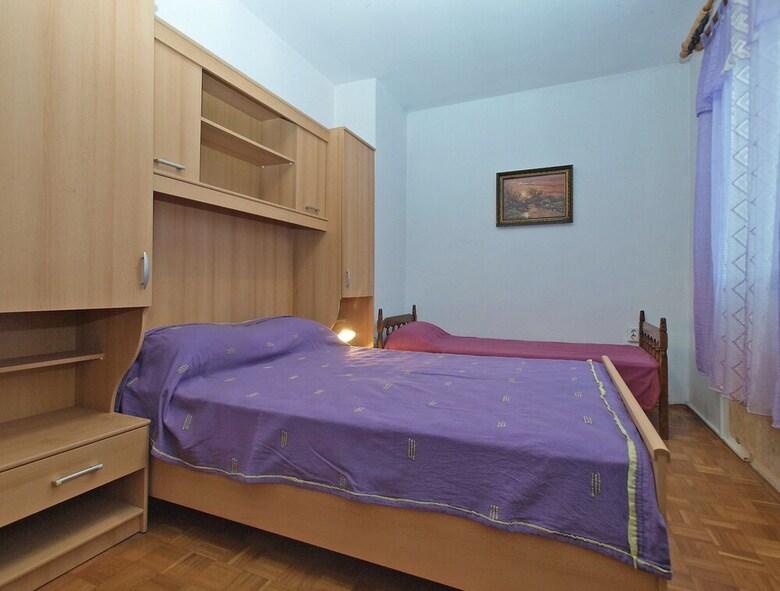 Apartment 1775