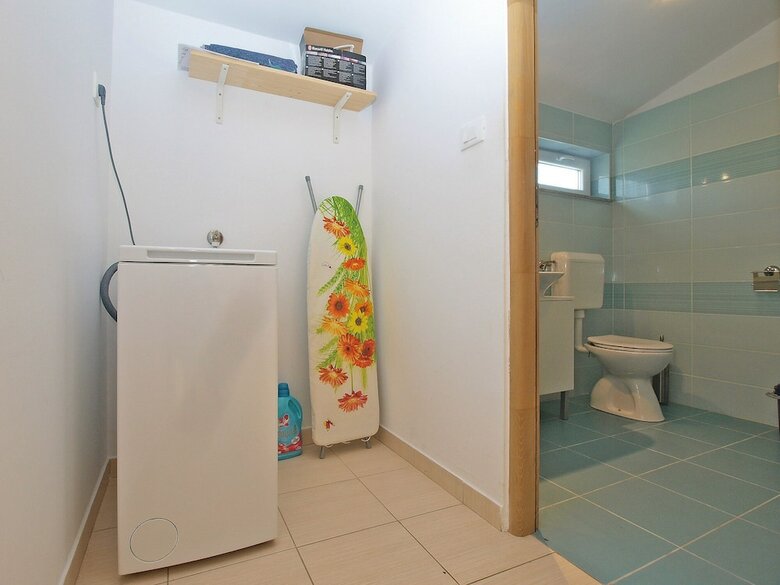 Apartment 1804