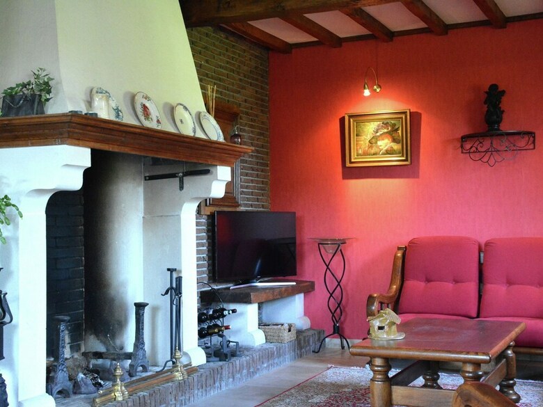Beautiful Comfortable Villa In A Quiet Village, Very Nice Surroundings
