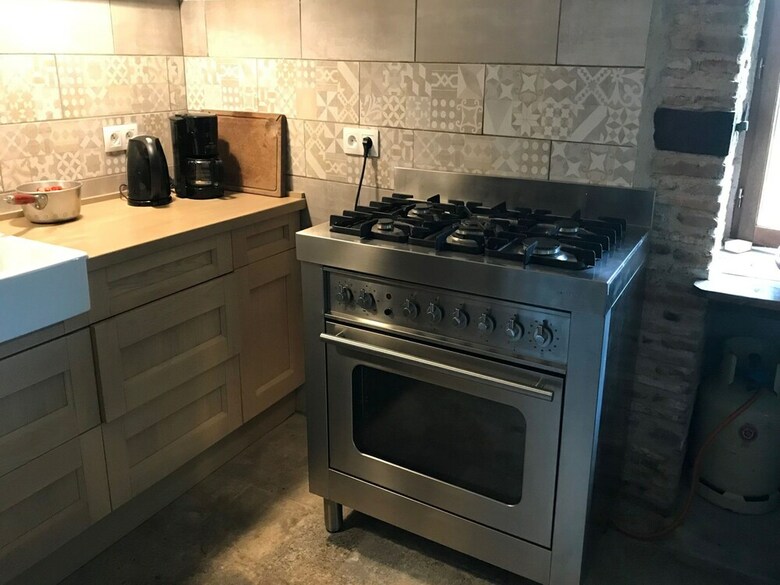 Luxurious Holiday Home In Lapeyrouse Near Forest