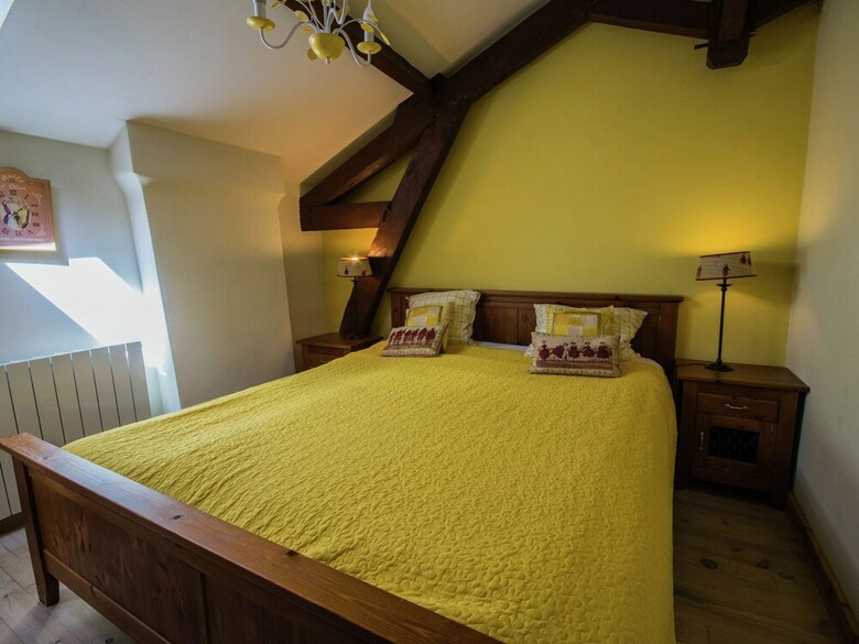 Luxurious Holiday Home In Buzon With Private Pool