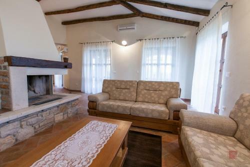 Villas Heraki By Istarski Dvori