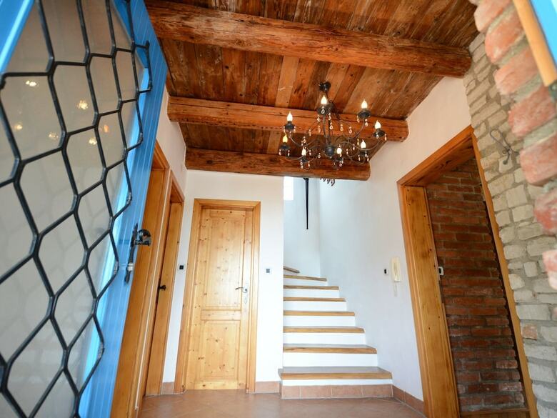 Lovely Villa In Ka?telir Croatia With Private Pool