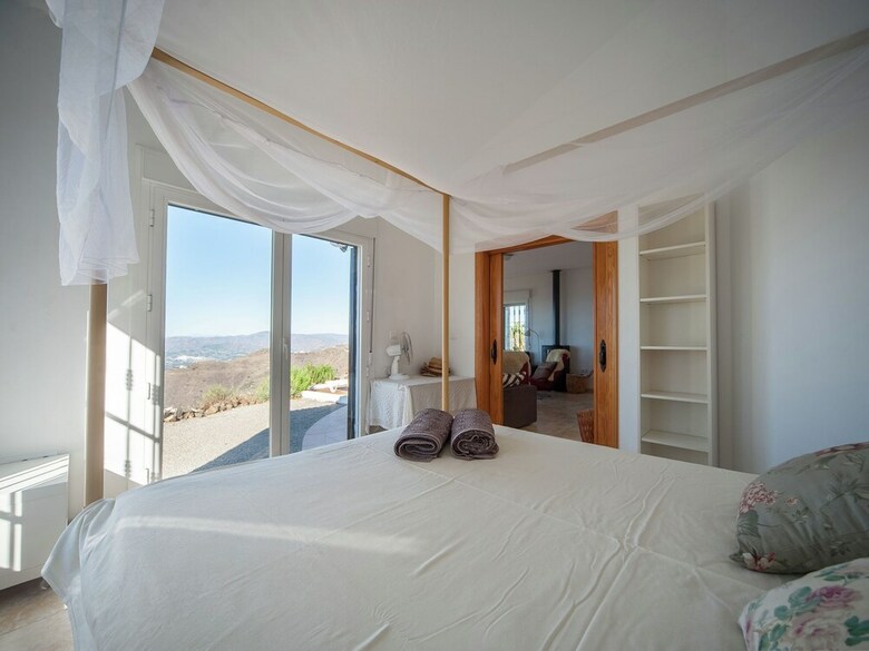 Comfortable Villa In Arenas With Private Pool