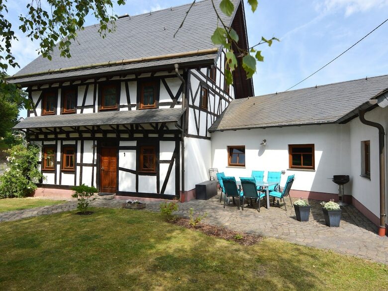 Beautiful, Authentic Half-timbered House; Modern Amenities, Garden And Terrace
