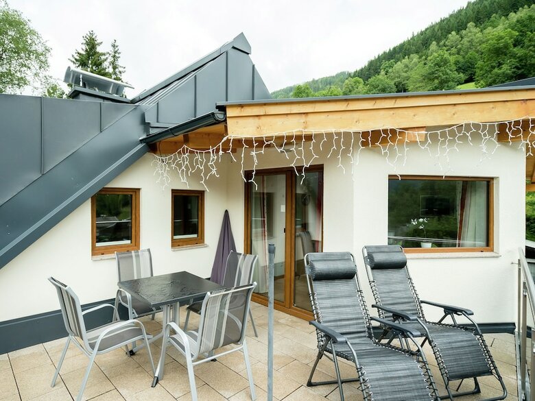Luxury Chalet In Zell Am See With Terrace