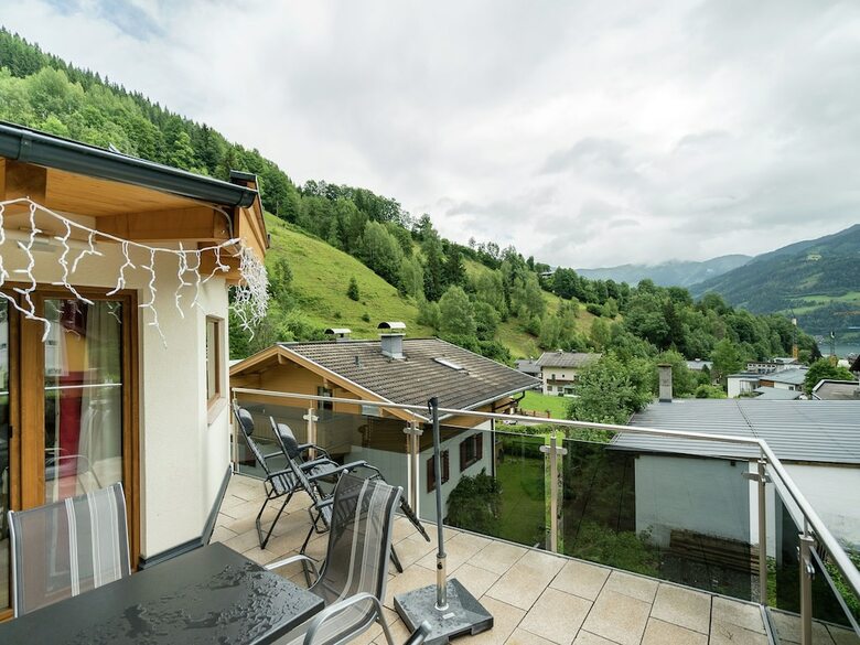 Luxury Chalet In Zell Am See With Terrace