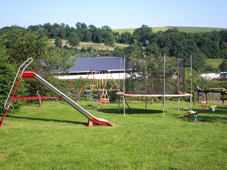 Enjoy A Holiday On The Farm In A Quiet Area