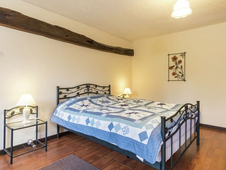 Lovely Holiday Home Amidst Meadows In Sourdeval-les-bois