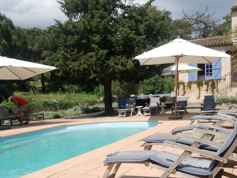 Villa With Guest Accommodation And Heated Pool In Sainte Maxime