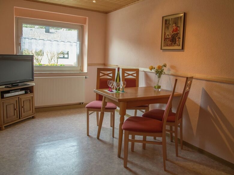 Spacious Holiday Home In Ulmen With Garden