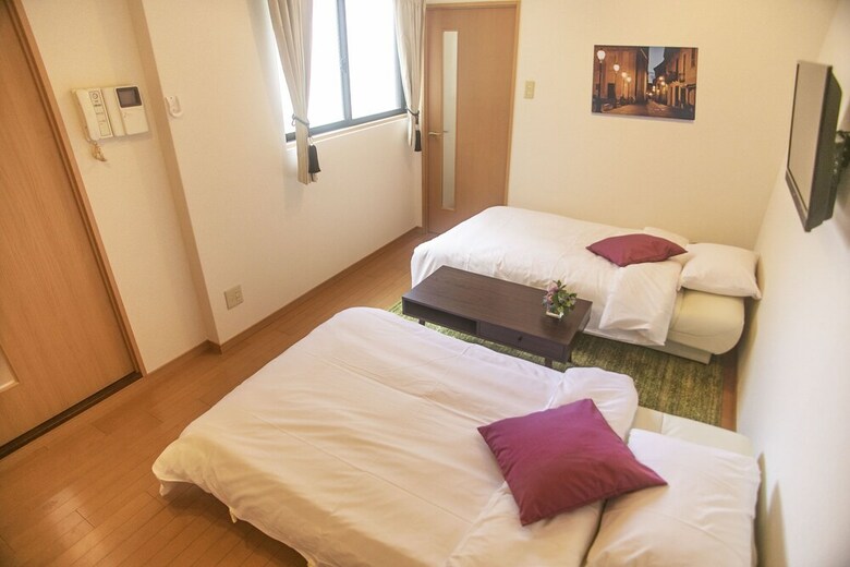 Shinsaibashi-house B