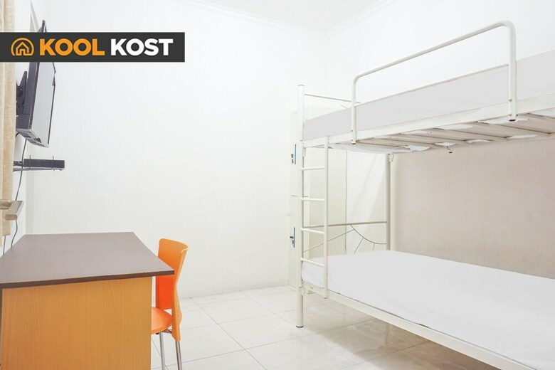 Hotel Koolkost Near Pelita Harapan University