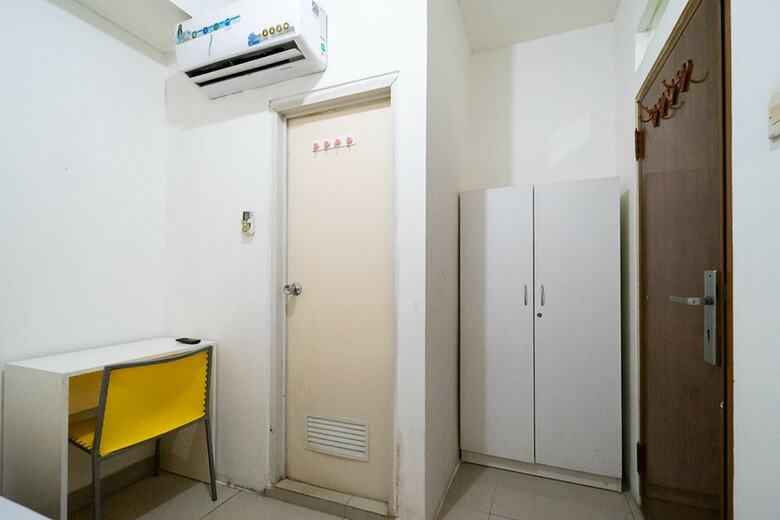 Hotel Koolkost Near Mercu Buana University
