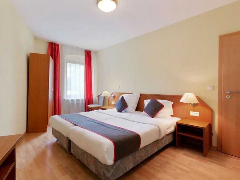 Oyo Hotel Bohemia