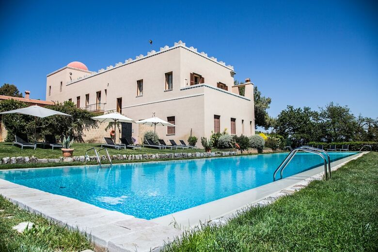 Hotel Agrirelais Baglio Di Pianetto