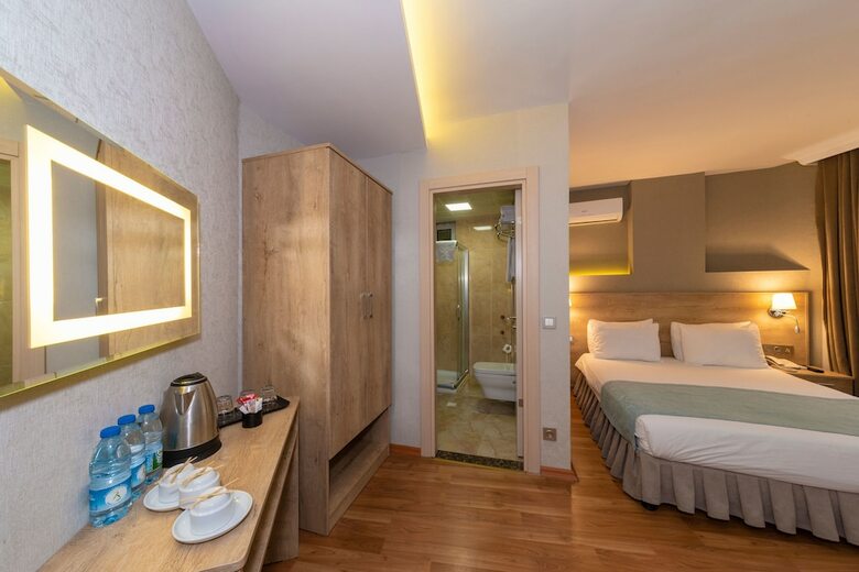 Sunlight Hotel