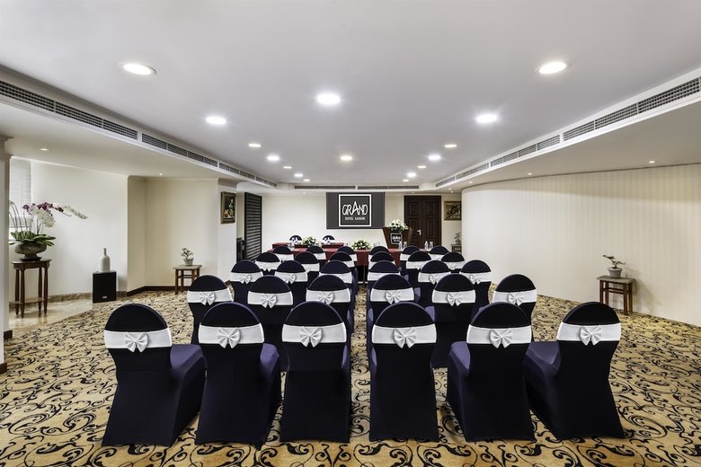 Grand Hotel Saigon