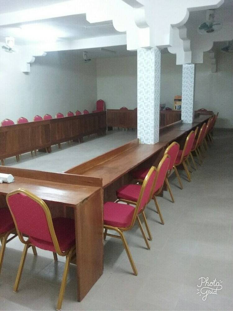 Hotel Djiguiya Salam Tambacounda