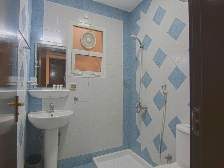Oyo 131 Salalah Hotel