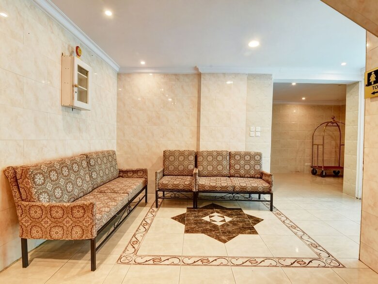 Hotel Oyo 405 Nujom Al-jazerah