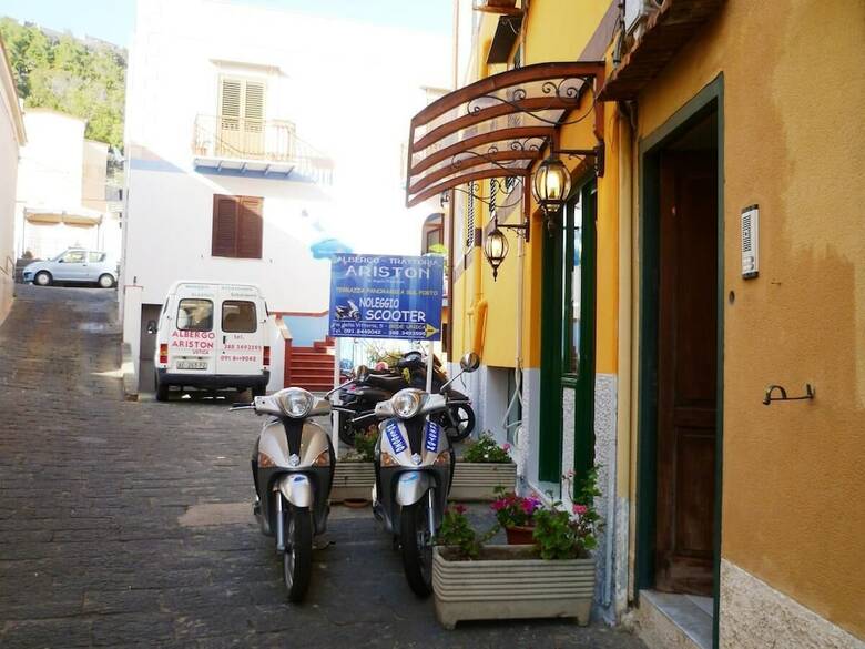 Hotel Ariston Ustica