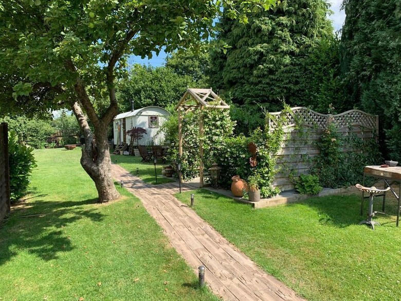 Hotel Ingoldfield Accommodation