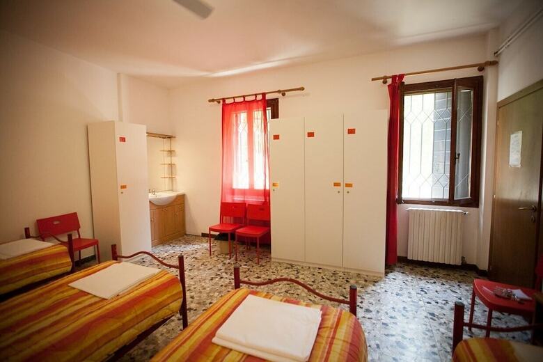 Hostal Ostello S. Fosca - Cpu Venice Hostels