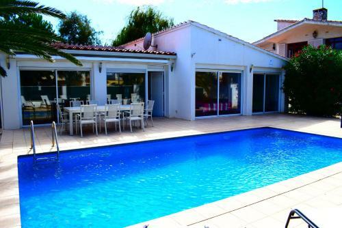 Apartamento 333-casa Con Piscina Privada,cerca Playa