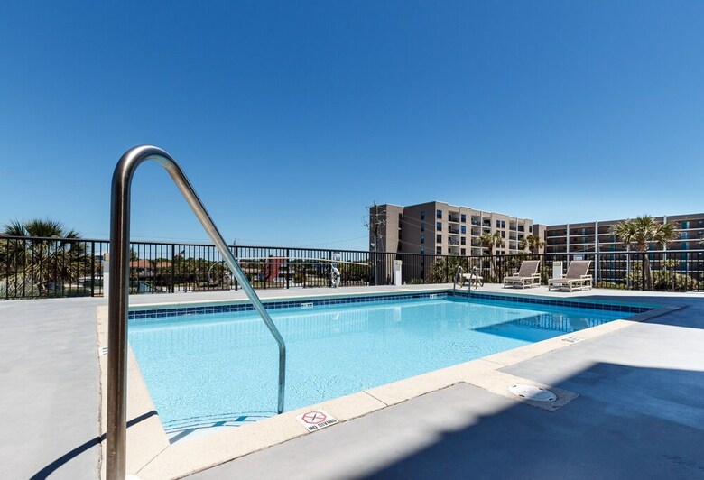 South Beach 501 By Brooks And Shorey Resorts