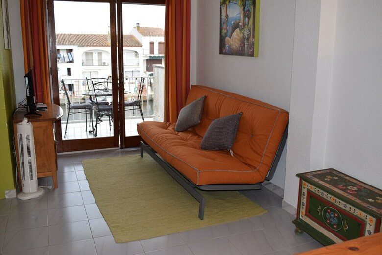 337-apartamento Con Terraza,vistas Al Canal