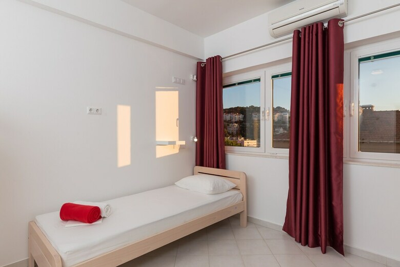Hostal Hostel Free Bird - Adults Only