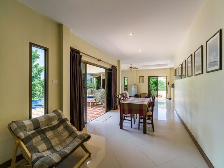 3 Bedroom Sea View Villa Pad Thai
