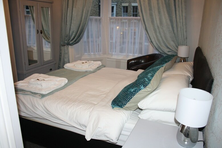 Bed & Breakfast Smugglers Rest