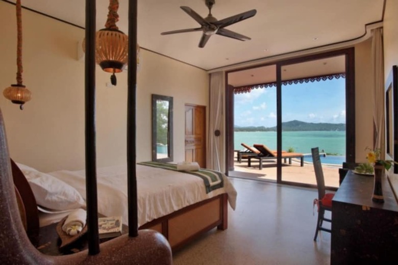 8 Bedroom Sea Front Twin Villa Koh Phangan