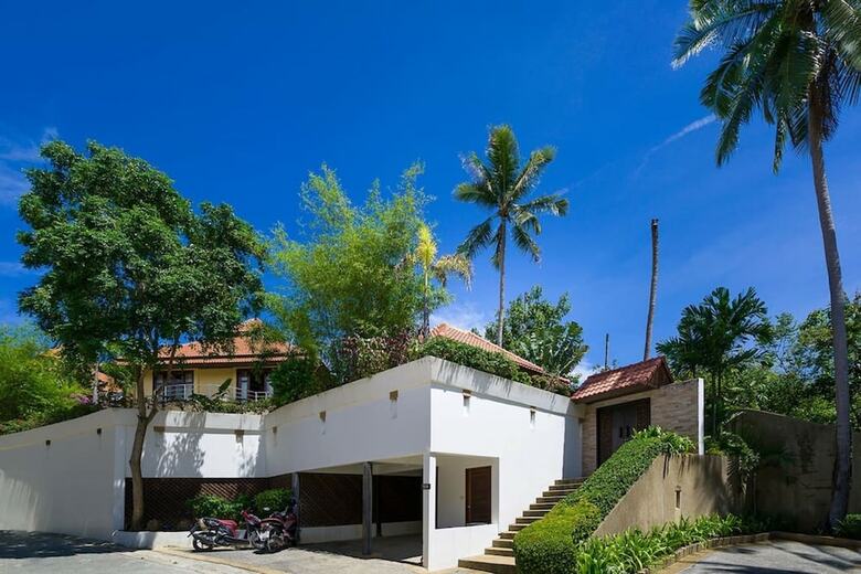 7 Bedroom Twin Villas On Beach Front Resort Tg48/25