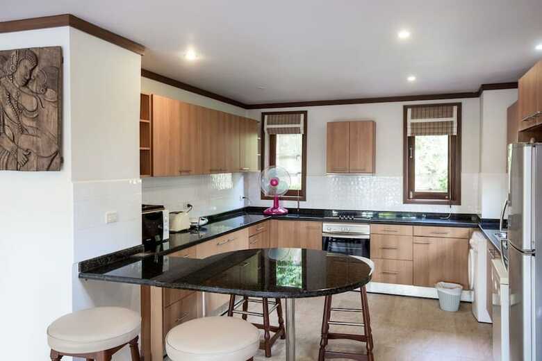 7 Bedroom Twin Villas On Beach Front Resort Tg48/25
