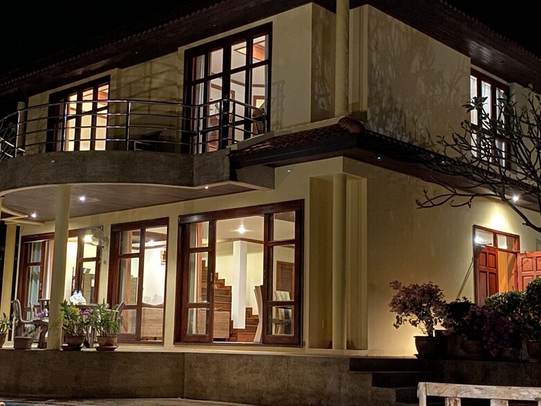 7 Bedroom Twin Villas On Beach Front Resort Tg48/25