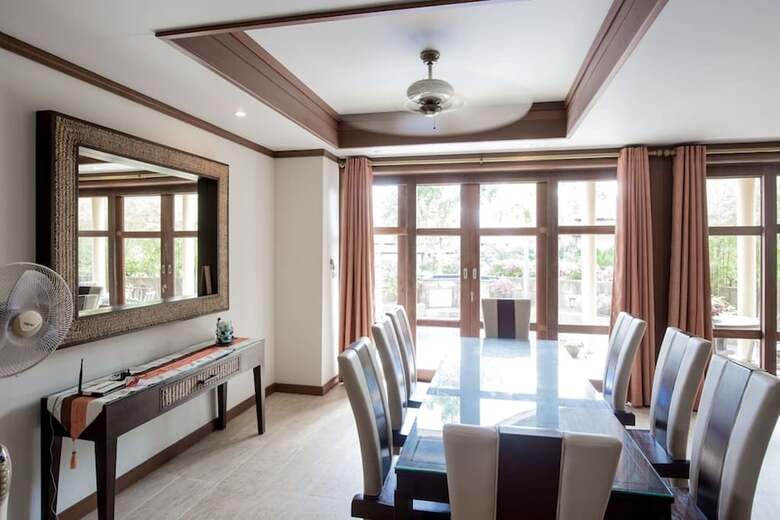 7 Bedroom Twin Villas On Beach Front Resort Tg48/25