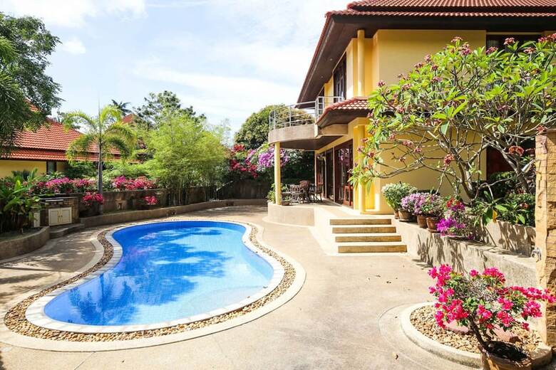 7 Bedroom Twin Villas On Beach Front Resort Tg48/25