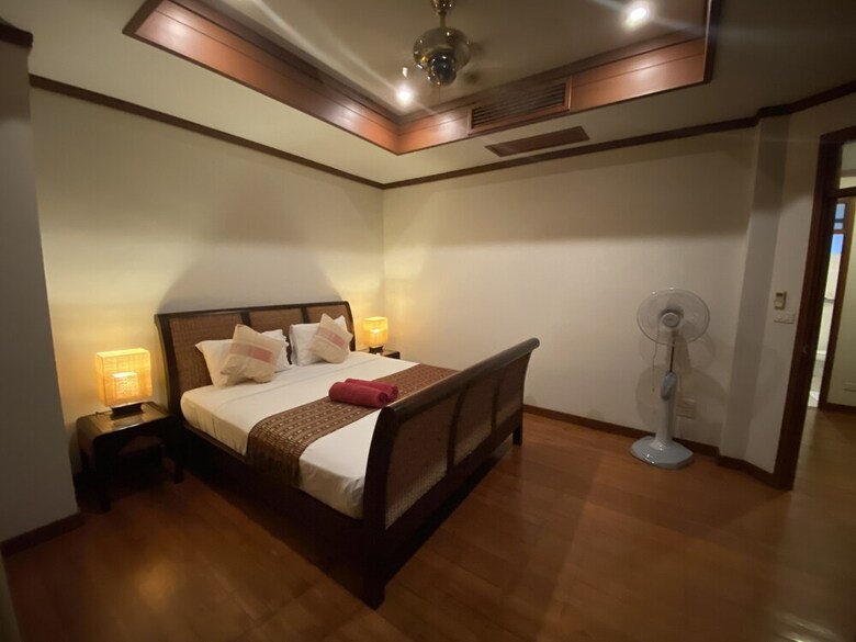 7 Bedroom Twin Villas On Beach Front Resort Tg48/25