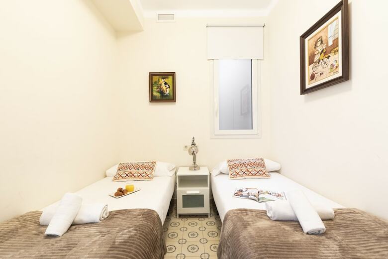 Ab Sagrada Fam�lia Bofill Apartment