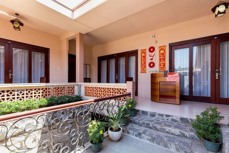 Hotel Oyo 949 Sky Garden Resort