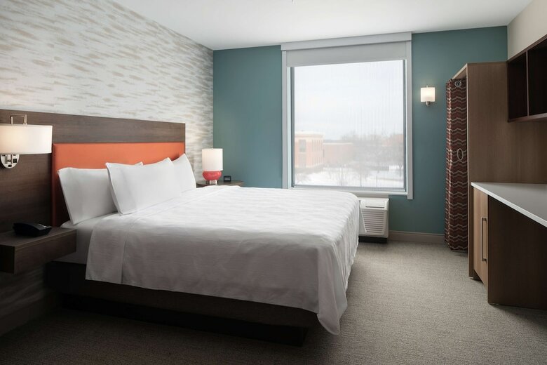 Hotel Home2 Suites By Hilton Des Moines At Drake University
