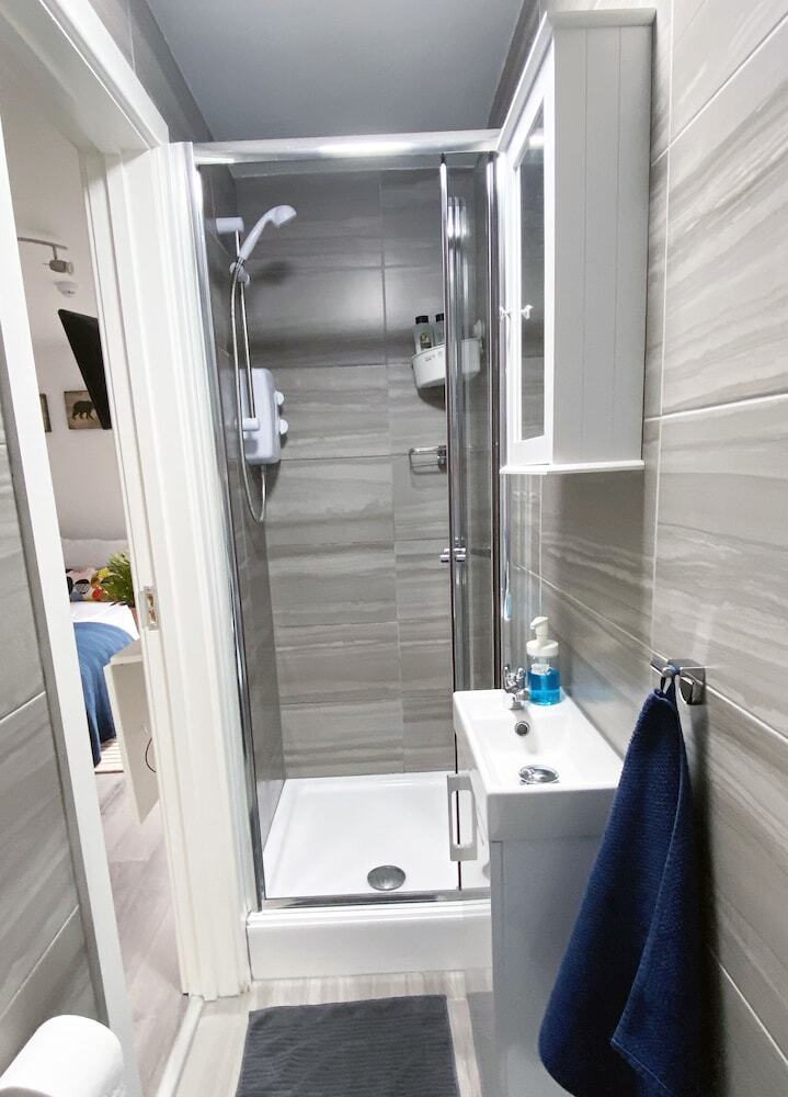 London Private Apartments - West Green Road